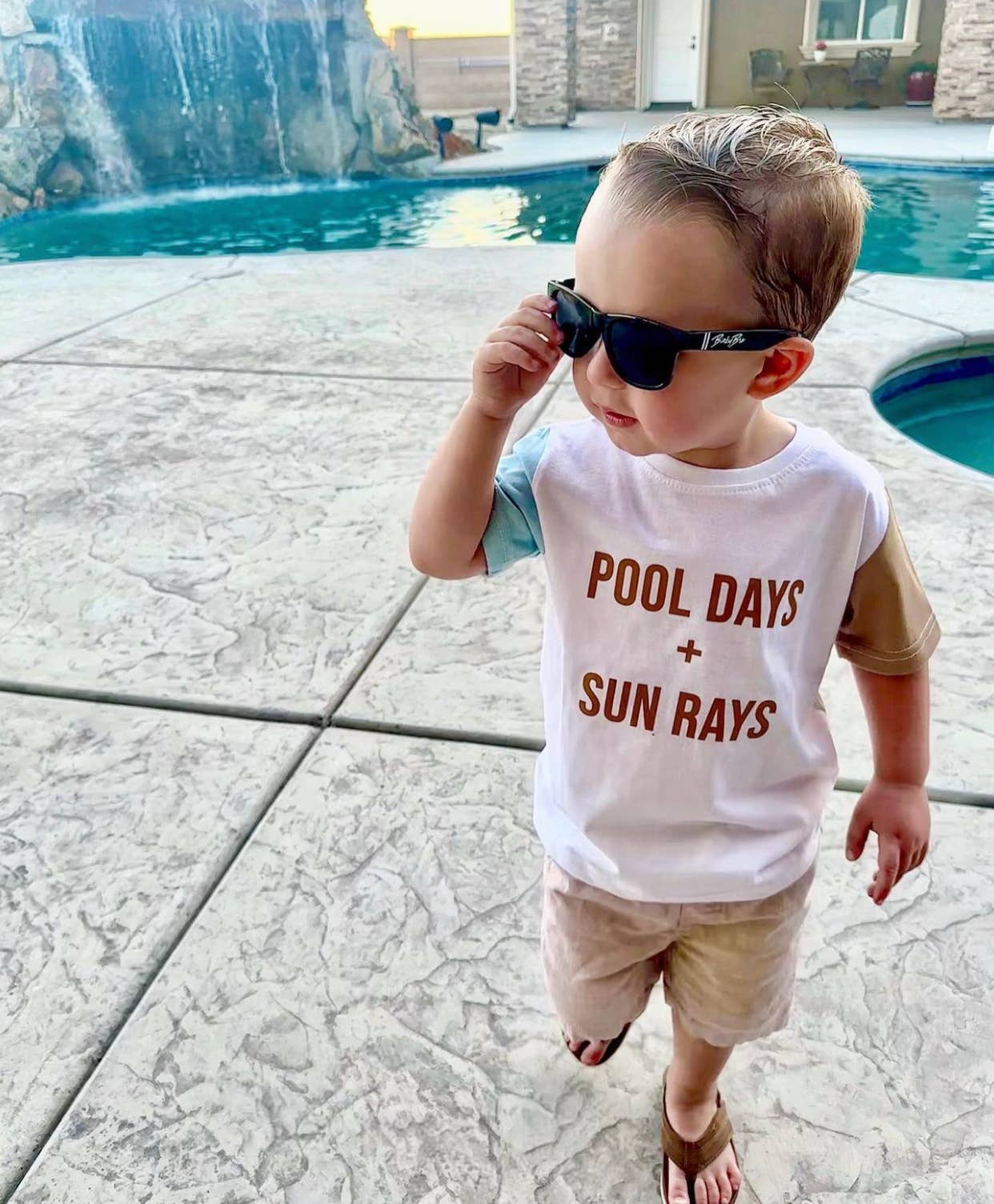 Pool Days + Sun Rays Tee