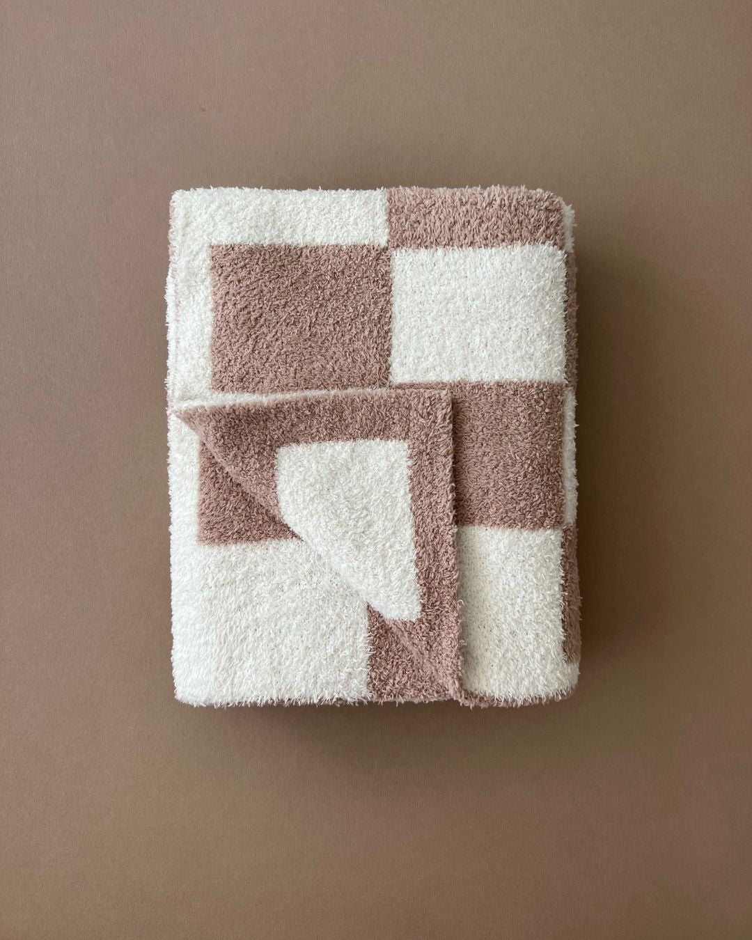 Checkered Plush Blanket | Latte