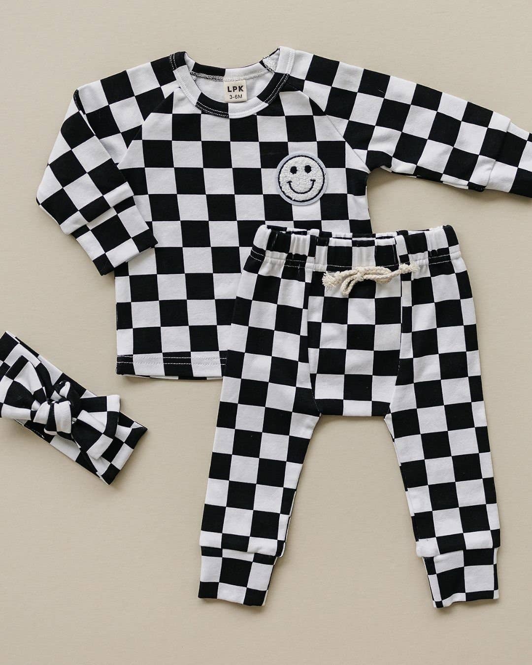 Checkered Smiley Lounge Set