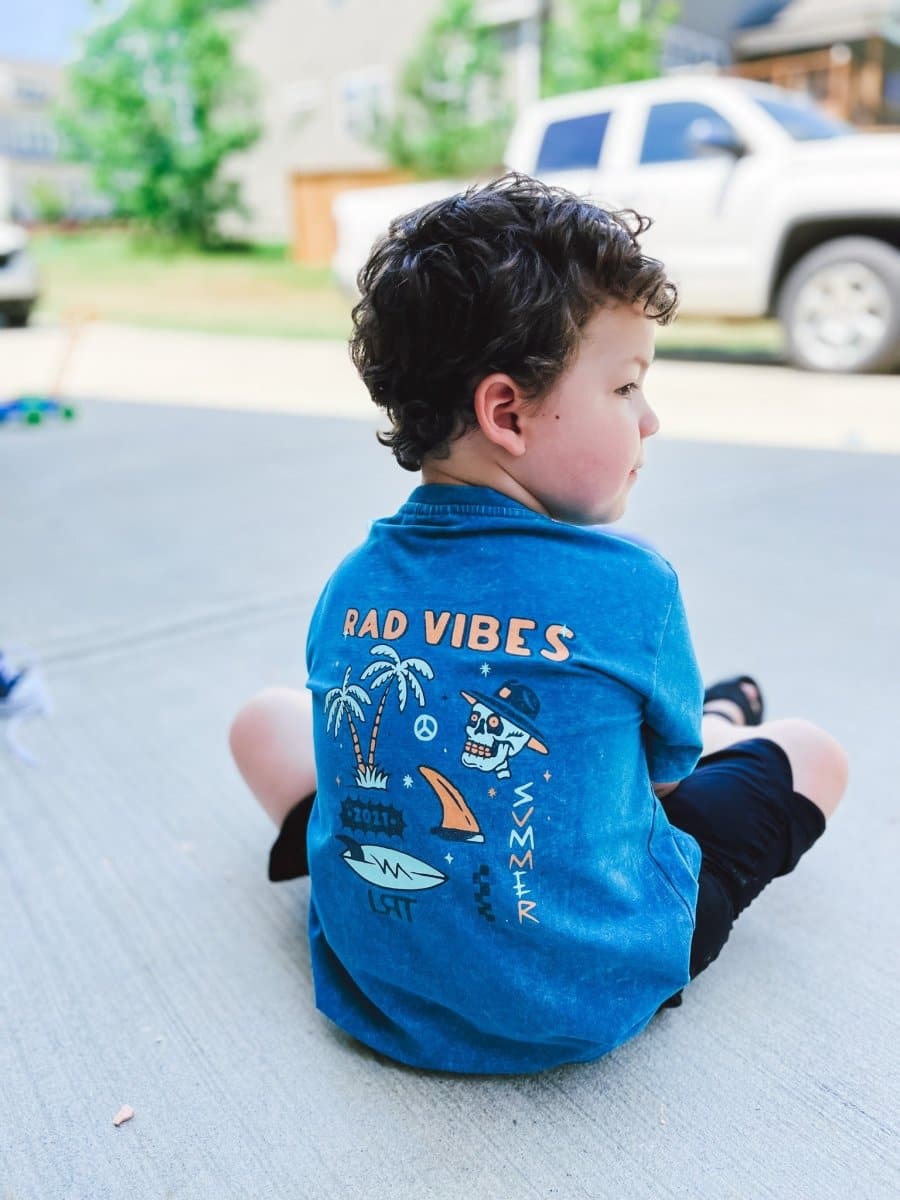 RAD TO THE BONE TEE